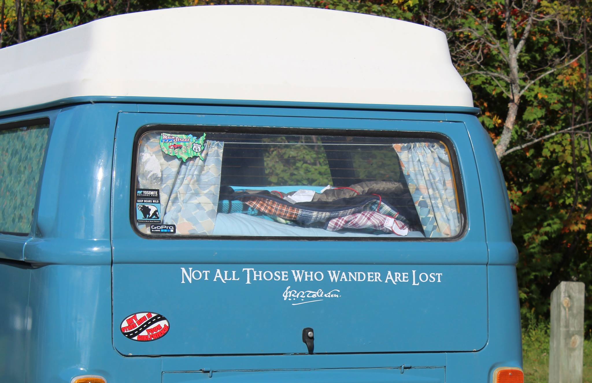 Algoma Auto Repair shop and vehicles